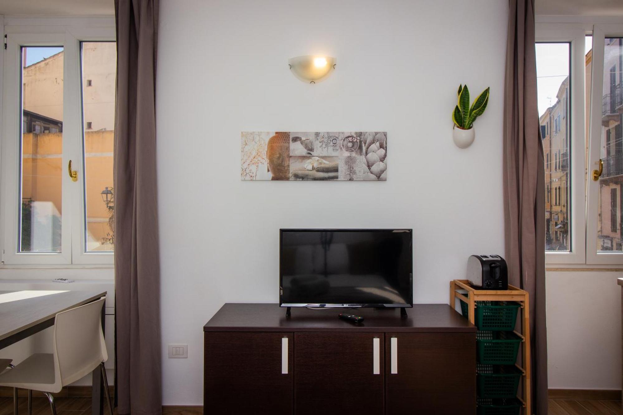 Alghero Appartamento In Centro Casa Ferret Luaran gambar